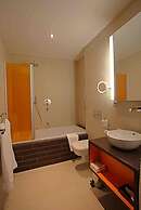 Restaurant, Hotel & Spa Savarin