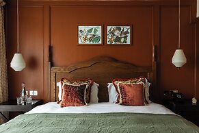 The Alma Hotel