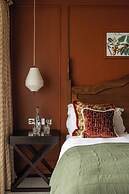 The Alma Hotel