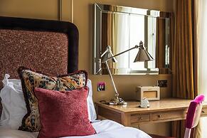The Alma Hotel