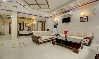 Treebo Rockwell Plaza