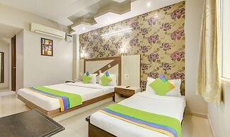 Treebo Rockwell Plaza