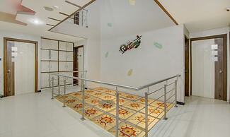 Treebo Rockwell Plaza