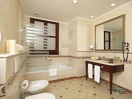 Le Patio Boutique Hotel