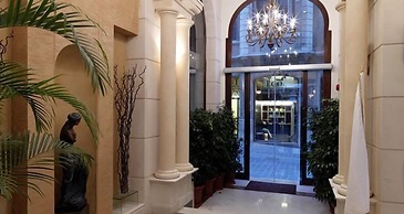 Le Patio Boutique Hotel