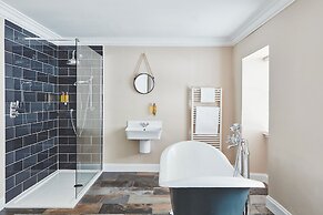 Brambles of Inveraray