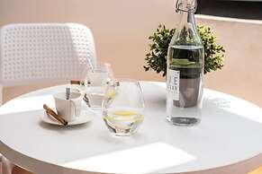 Hotel Adonis Capital