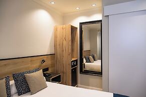 Hotel Adonis Capital