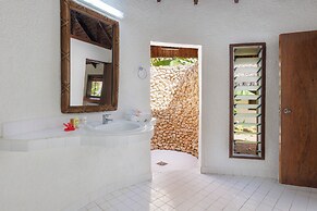 Breakas Beach Resort - Adults only