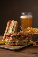 Hyatt Place Des Moines/Downtown