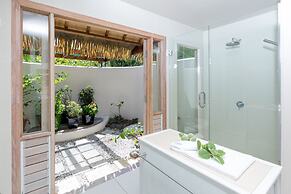 Little Polynesian Resort