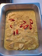 Boss Suites Nana Hotel