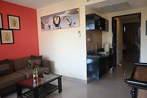 Boss Suites Nana Hotel