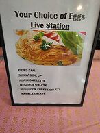 Boss Suites Nana Hotel