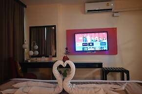 Boss Suites Nana Hotel