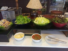 Boss Suites Nana Hotel