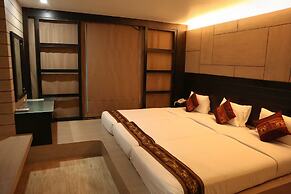 Boss Suites Nana Hotel