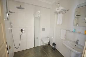 Hotel Cachet Adults Only