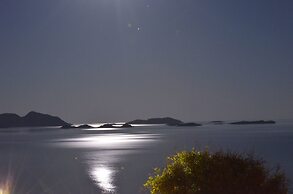 Hotel Cachet Adults Only