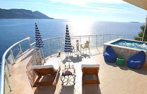 Hotel Cachet Adults Only