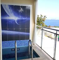 Hotel Cachet Adults Only