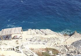 Hotel Cachet Adults Only