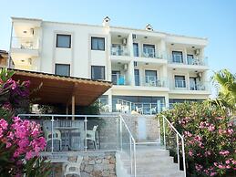 Hotel Cachet Adults Only