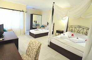 Hotel Cachet Adults Only