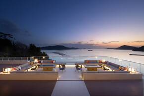 Toba Hotel International