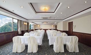 Toba Hotel International