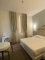 JR Hotels Oriente Bari