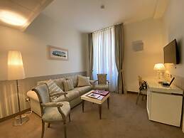 JR Hotels Oriente Bari