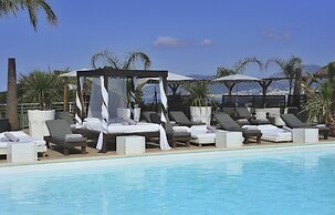 Bella Vista, Hôtel Suites & Maisons