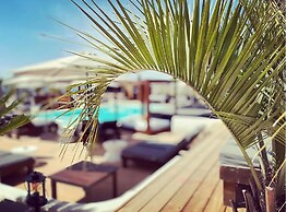 Bella Vista, Hôtel Suites & Maisons
