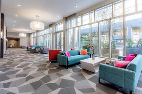 Aloft Jacksonville Tapestry Park