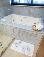 Golden Tulip Porto Vitória