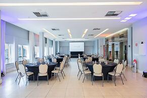 Golden Tulip Porto Vitória