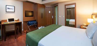 Golden Tulip Porto Vitória