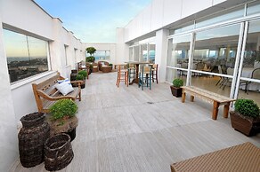 Golden Tulip Porto Vitória