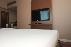 Golden Tulip Porto Vitória