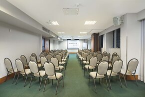 Golden Tulip Porto Vitória