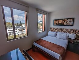 Hotel Charlotte Suite 26