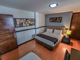 Hotel Charlotte Suite 26