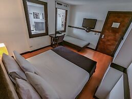 Hotel Charlotte Suite 26