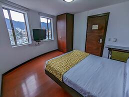 Hotel Charlotte Suite 26