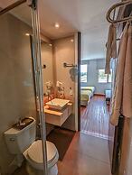 Hotel Charlotte Suite 26