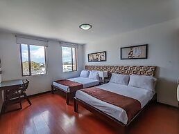 Hotel Charlotte Suite 26