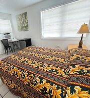 Floating Sea Cove Resort & Marina