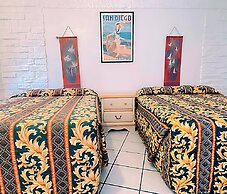 Floating Sea Cove Resort & Marina