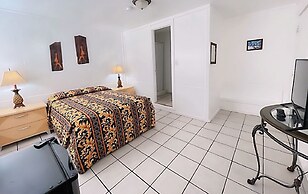 Floating Sea Cove Resort & Marina